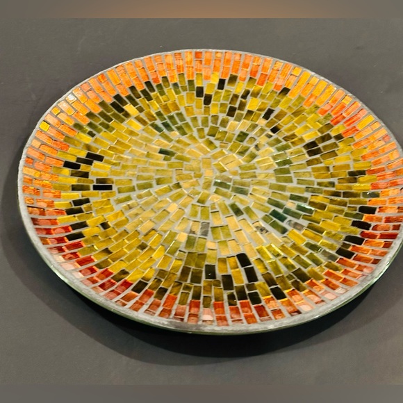 Mosaic Plate. Don't know much about it but beautiful, made with stained glass - Picture 3 of 9